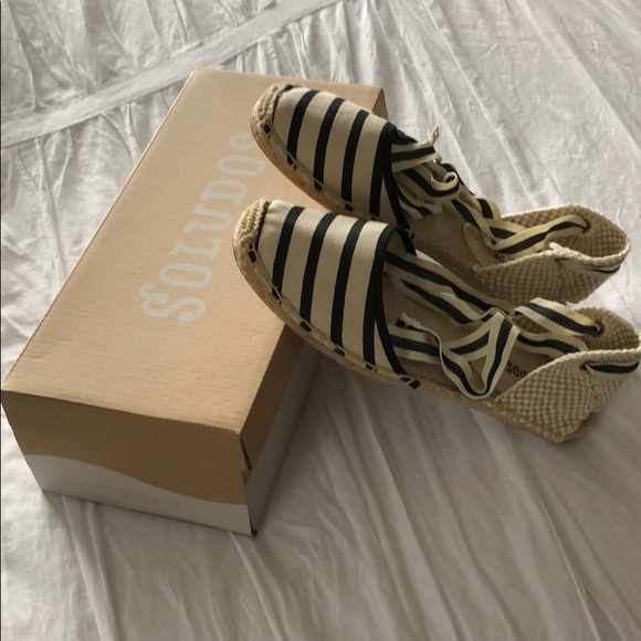 Brand new Soludos classic sandal stripe size 5.5 - Picture 2 of 6